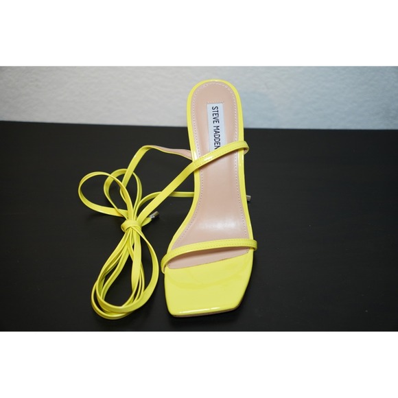 Steve Madden Women's Yellow Patent Leather Lace-Up Heeled Sandals - Square Toe - Picture 8 of 8